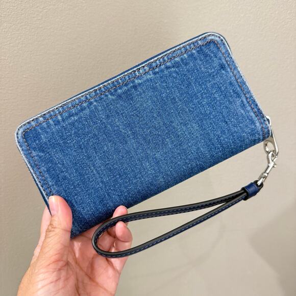 Last 1 ‼️Coach CAO79 Long Zip Around Wallet, denim/Silver/Indigo - Picture 3 of 6